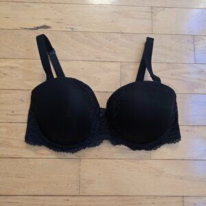 Victoria Secret | Dream Angels black lightly lined lace trim demi bra | 34 DD
